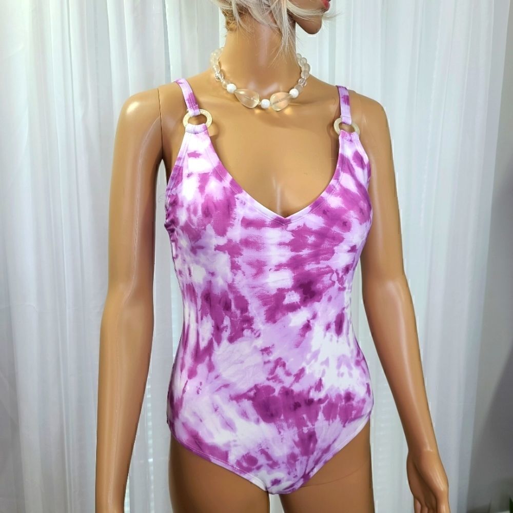 Freshwater NWT One Piece Swimsuit Small (4-6)